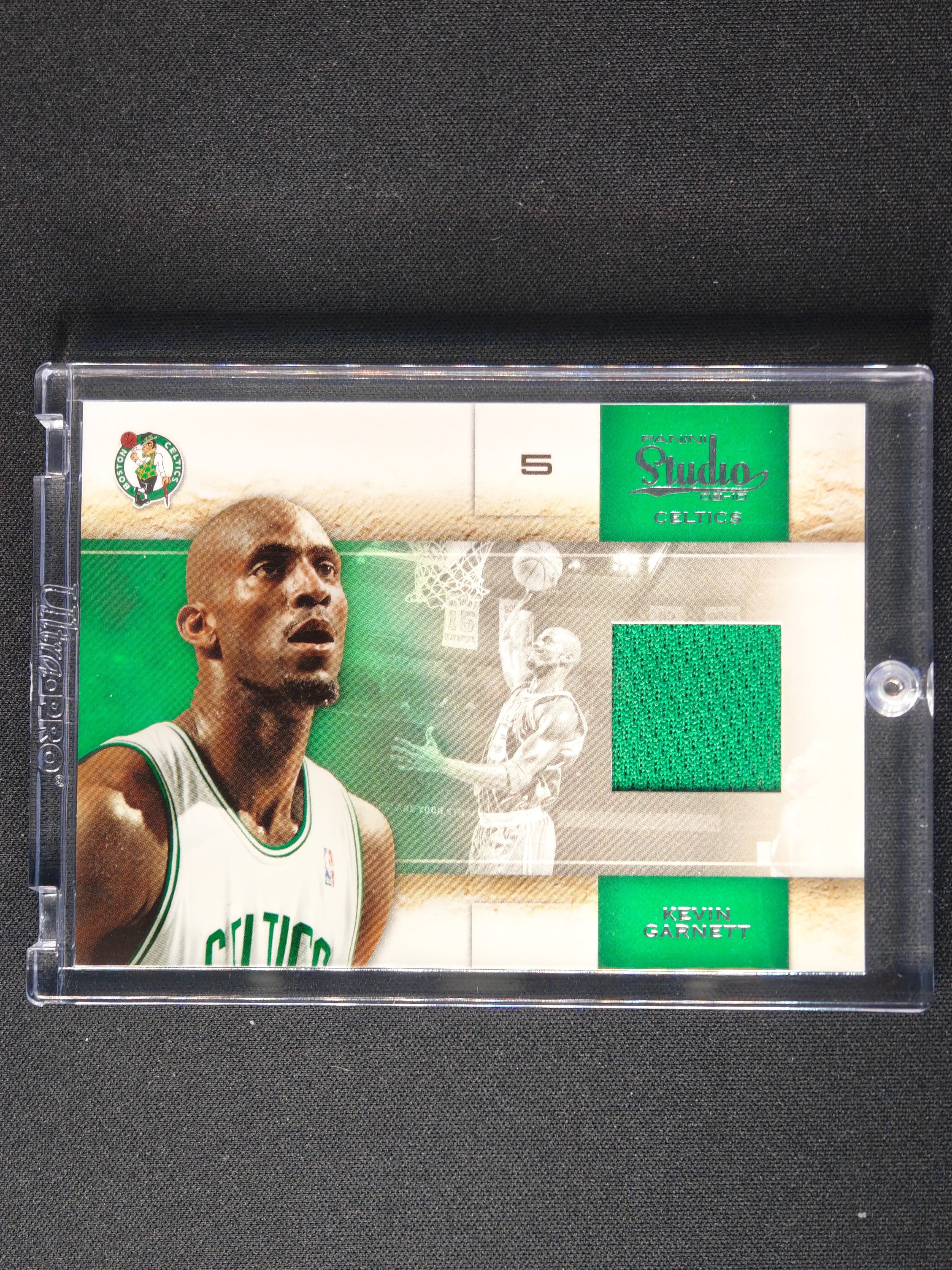 2009 Panini Studio Kevin Garnett Celtics Game Worn Swatch /249
